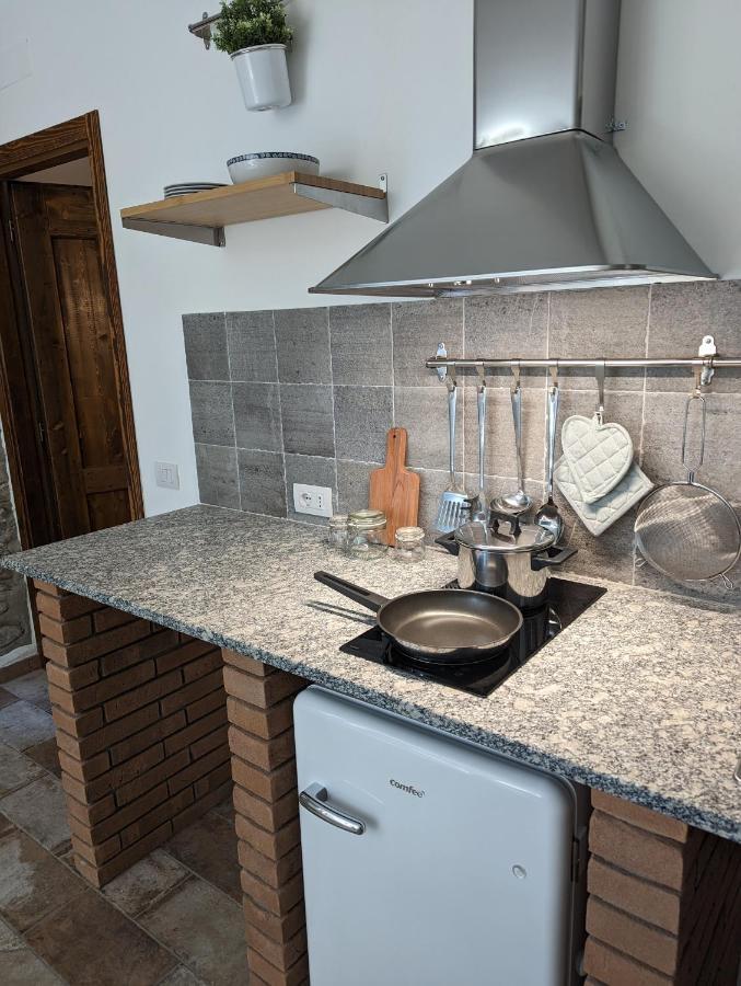 Antica Osteria Apartments Dongo Eksteriør bilde