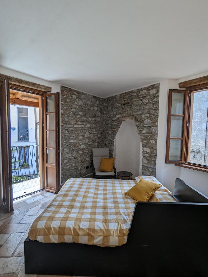 Antica Osteria Apartments Dongo Eksteriør bilde
